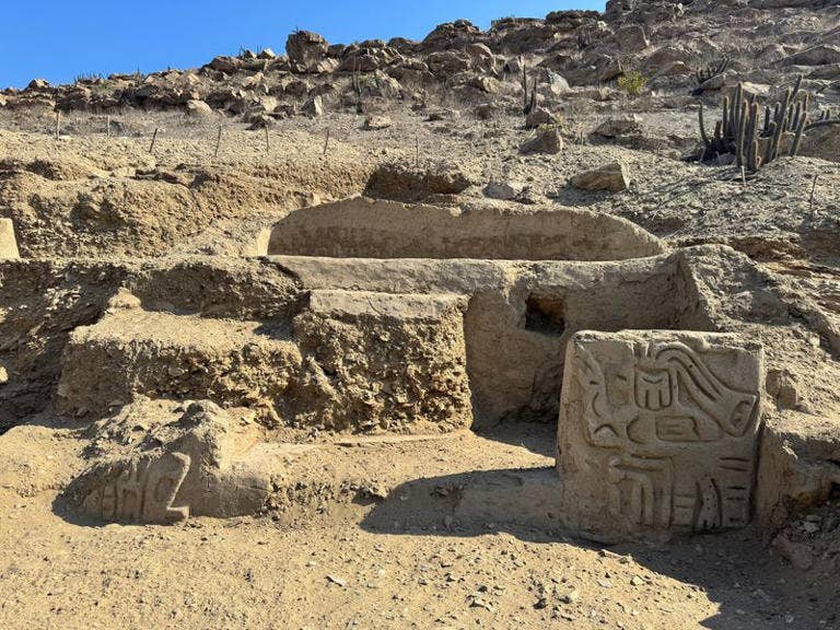 A team of archaeologists has unearthed the ruins of a 4,000-year-old ceremonial temple buried in a sand dune in northern Peru.