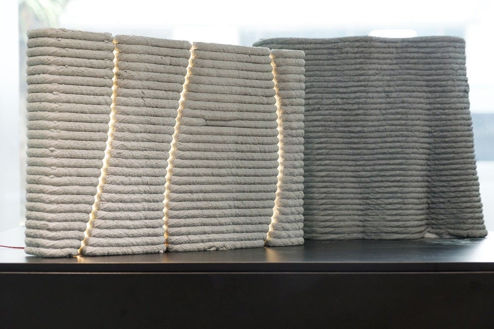 Scientists at NTU have developed a 3D concrete printing method that captures carbon, demonstrating a new pathway to reduce the environmental impact of the construction industry.